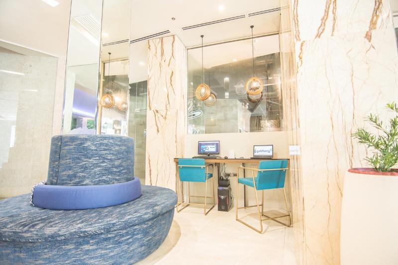 Goldberry Lite Hotel Iloilo City Buitenkant foto